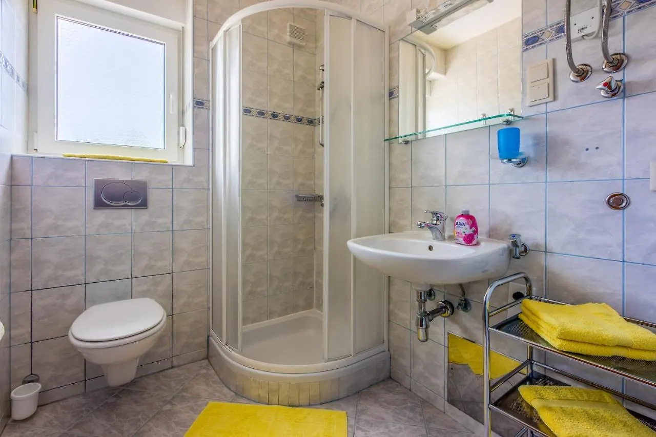 Ilicevic Apartment Crikvenica 0*,  Croatia